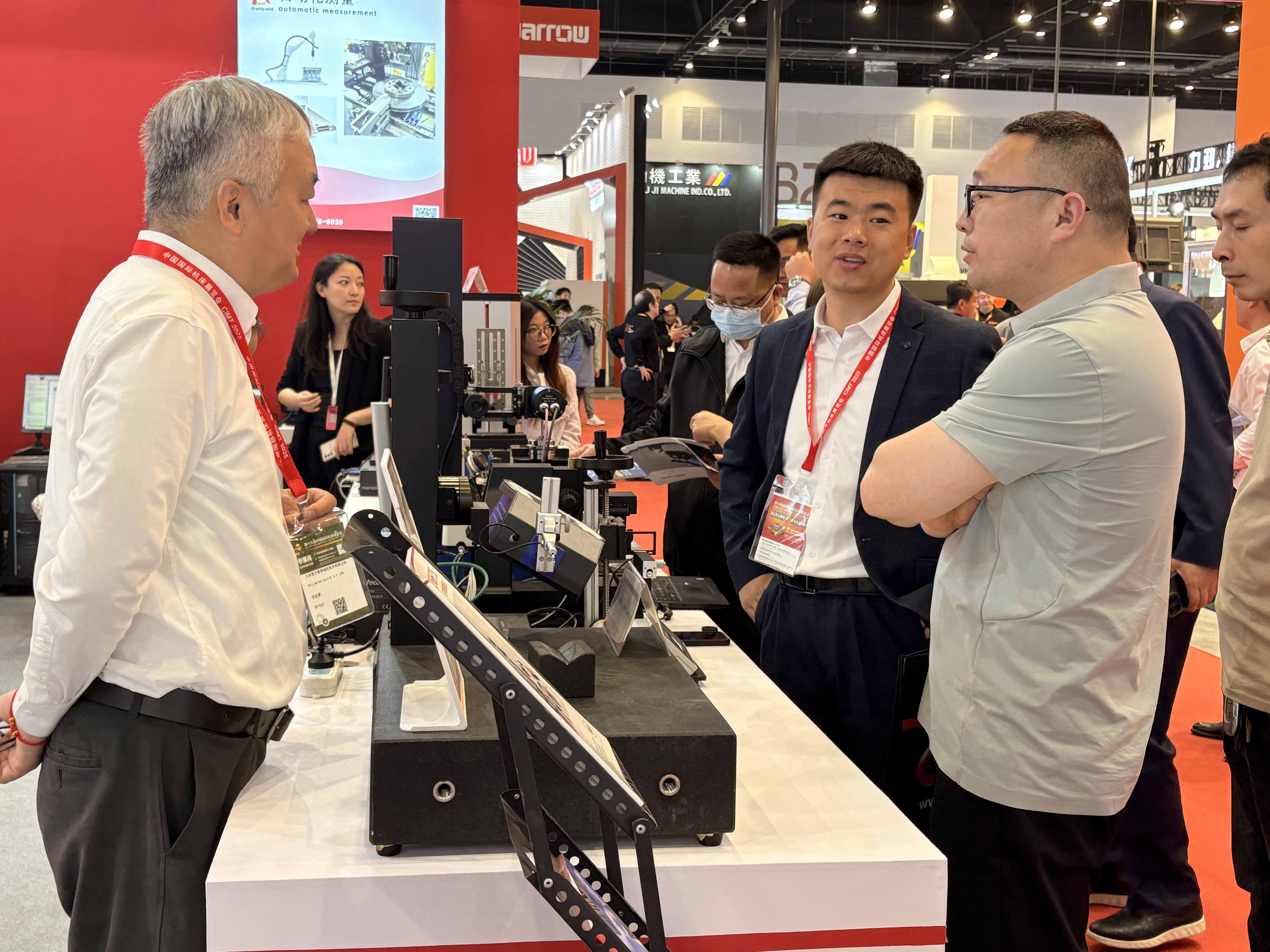 1745732475611793.jpg 1745732475611793.jpg